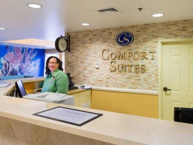 Hampton By Hilton Grand Cayman Seven Mile Beach George Town Zewnętrze zdjęcie