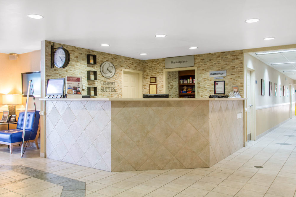 Hampton By Hilton Grand Cayman Seven Mile Beach George Town Zewnętrze zdjęcie
